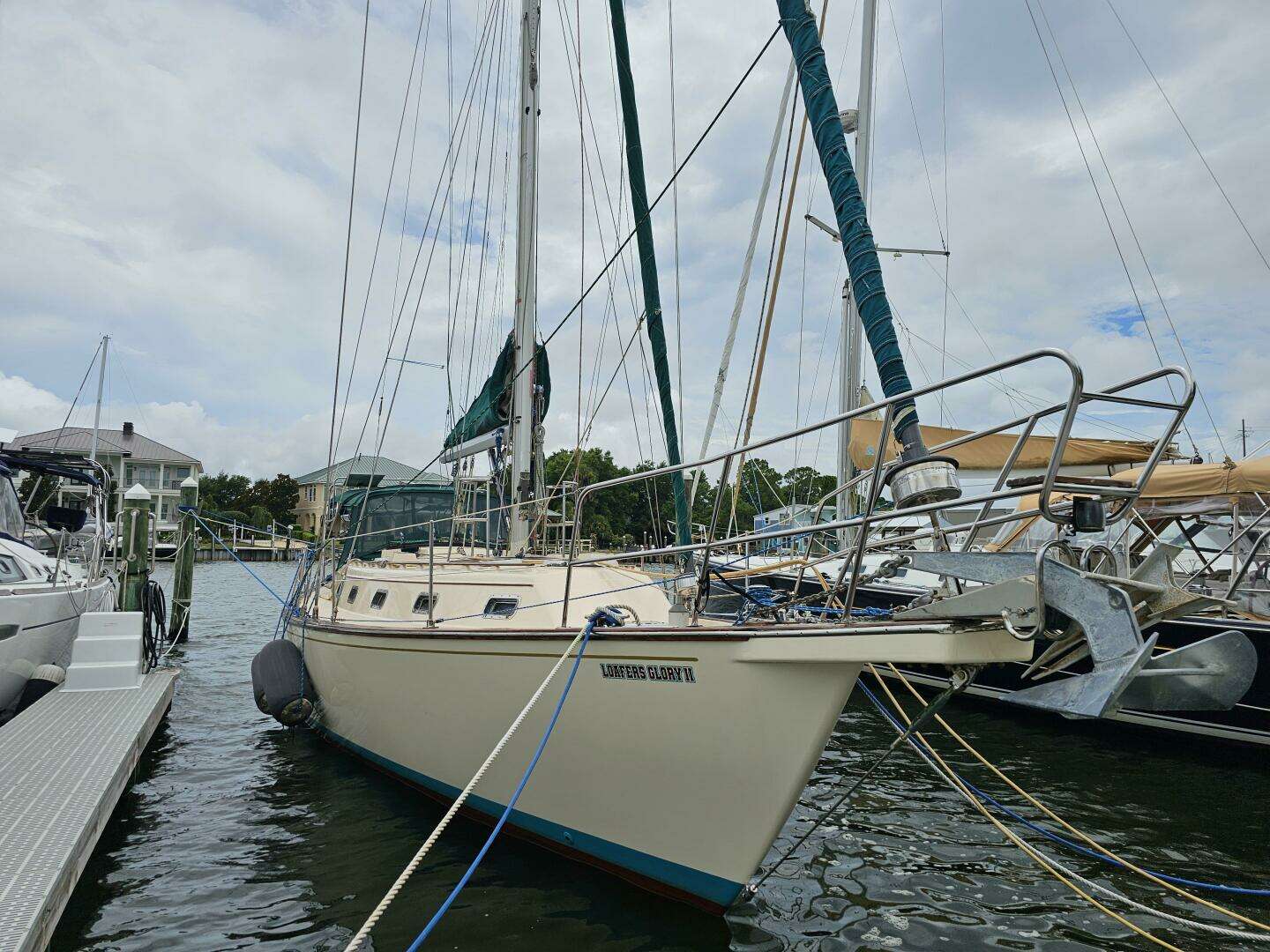 1994 44' Island Packet photo