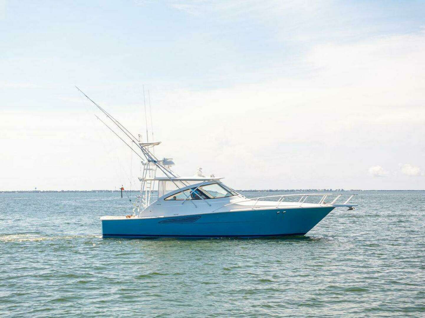 2018 44' Viking photo