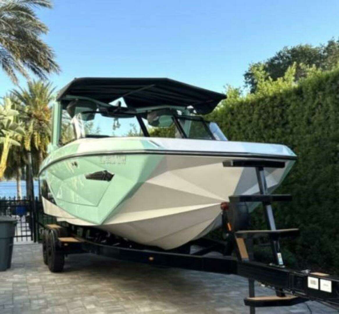 2024 23' Nautique photo