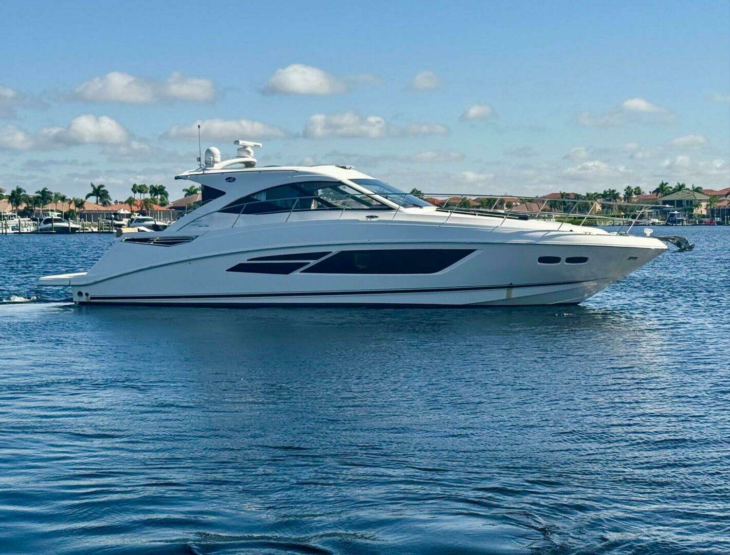 2015 51' Sea Ray photo