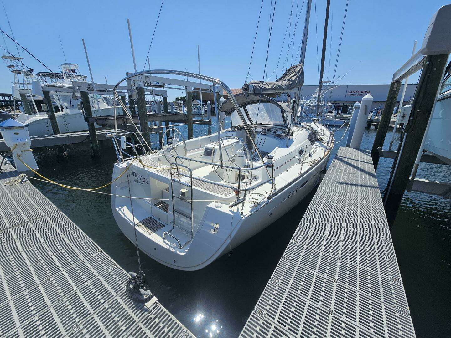 2009 43' Beneteau photo