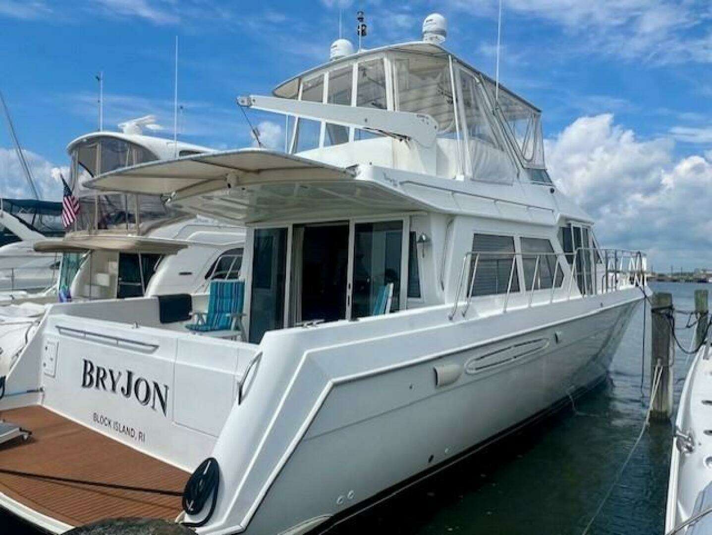 2002 53' Navigator photo