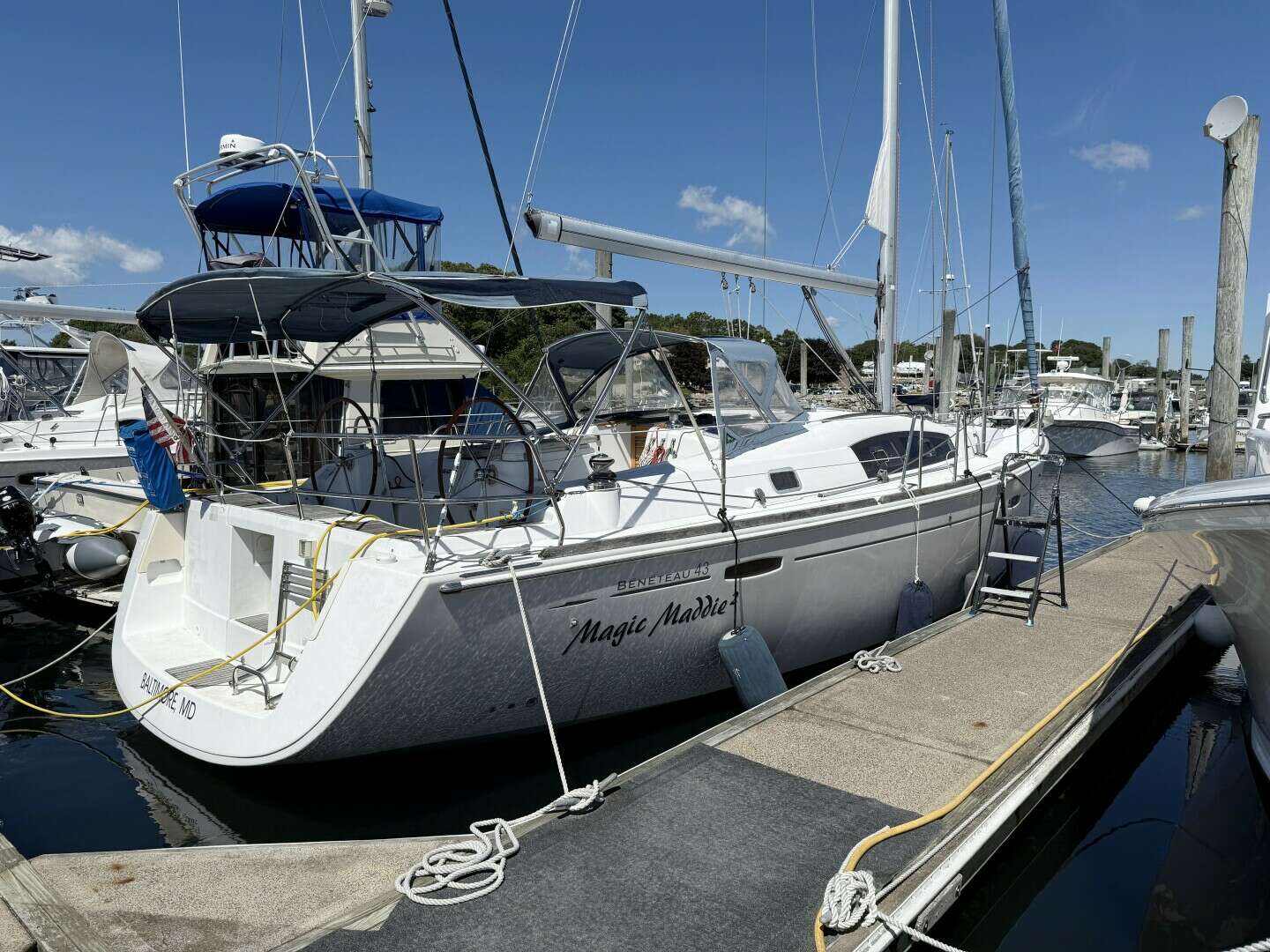 2010 43' Beneteau photo