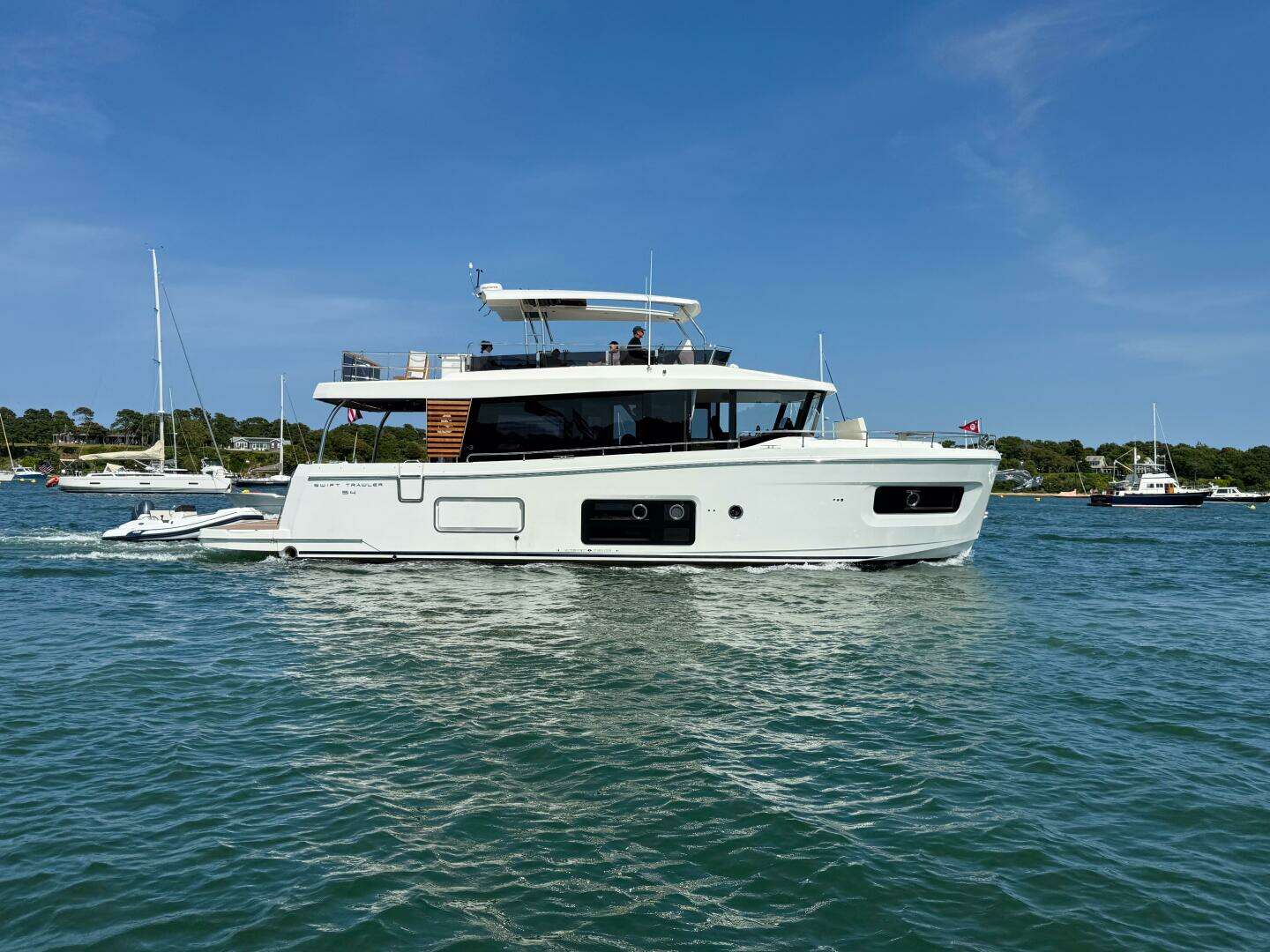 2026 56' Beneteau photo