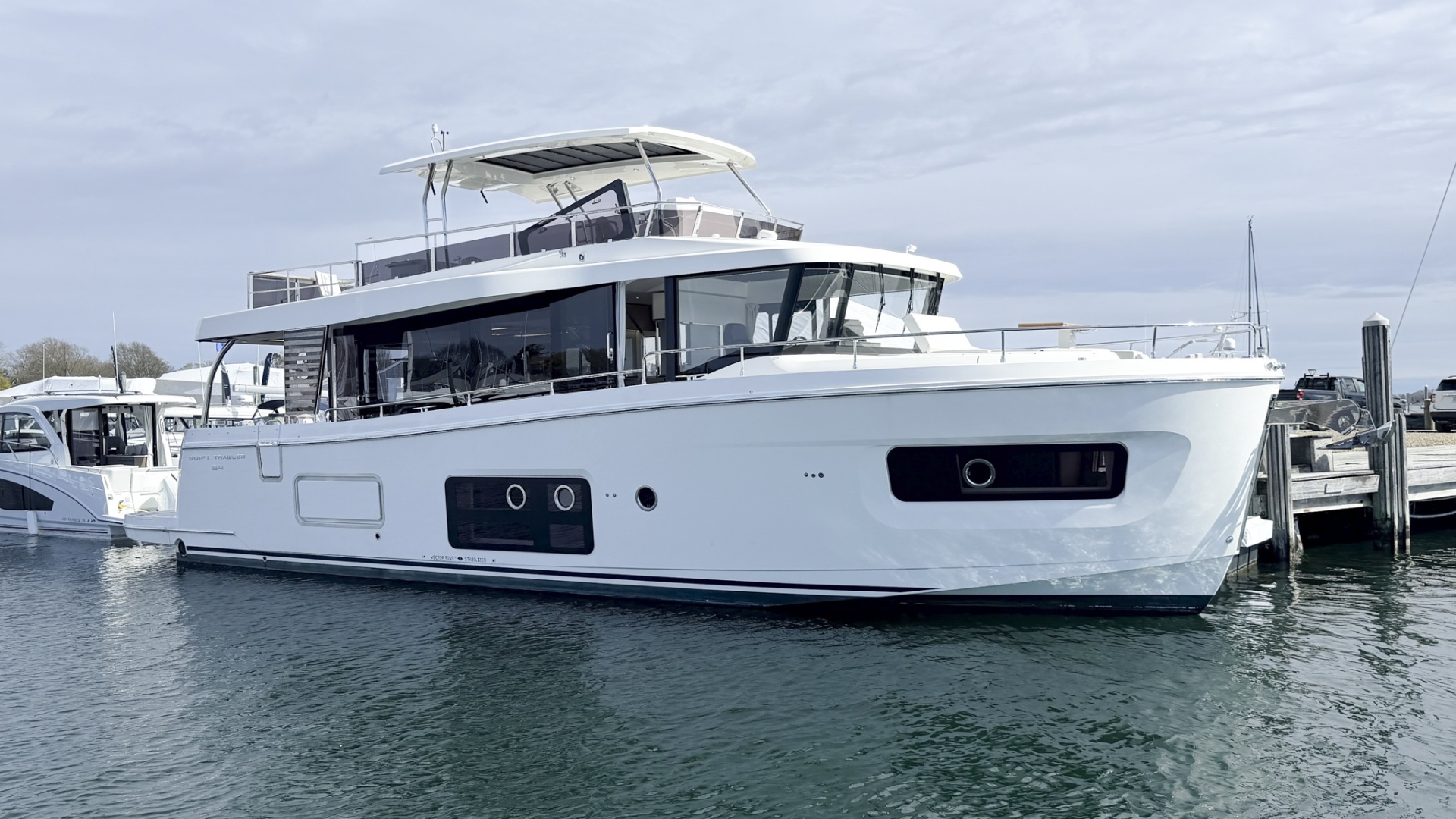 2026 56' Beneteau photo