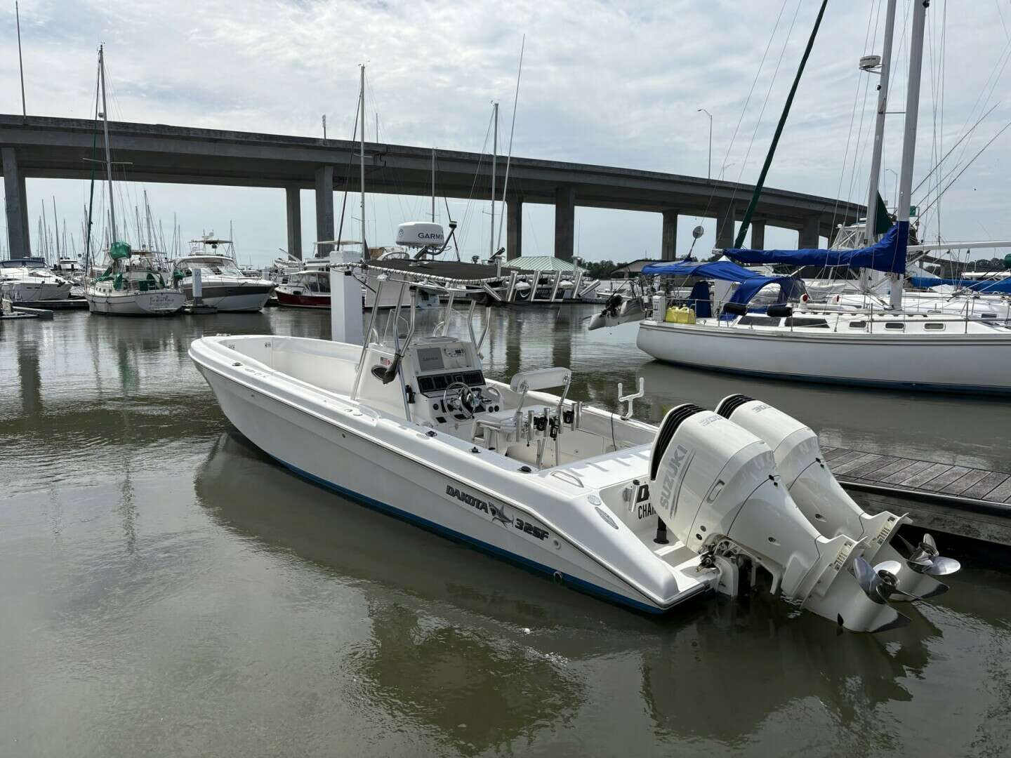 1998 32' Dakota photo