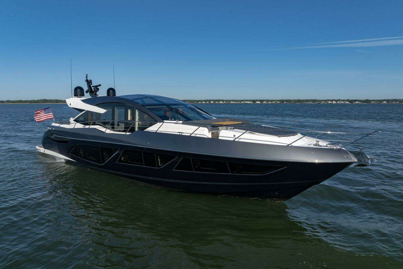 2020 74' Sunseeker photo