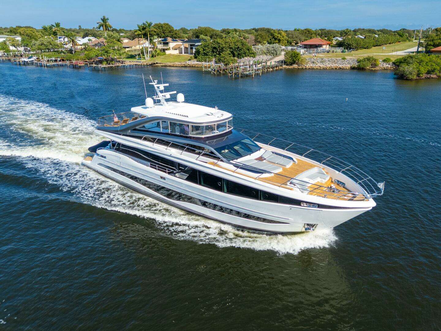 2025 95' Princess photo