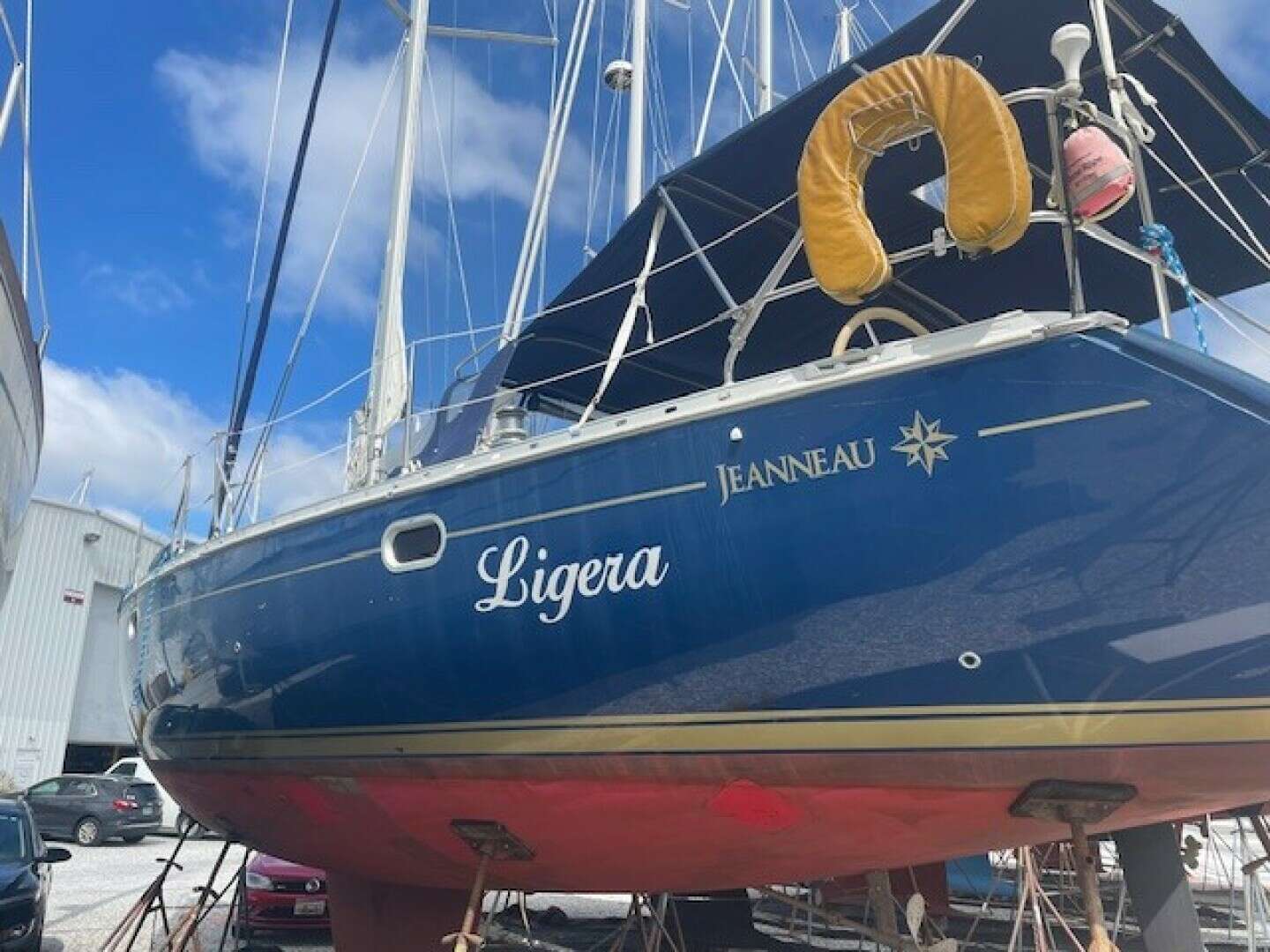2002 45' Jeanneau photo