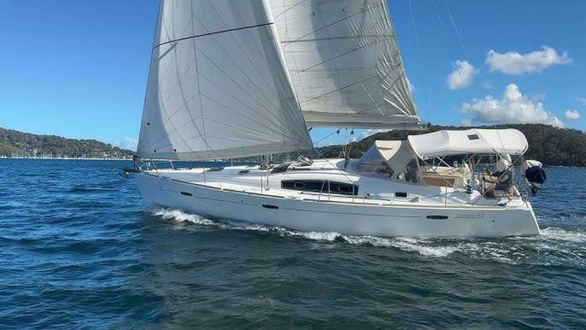 2012 43' Beneteau photo