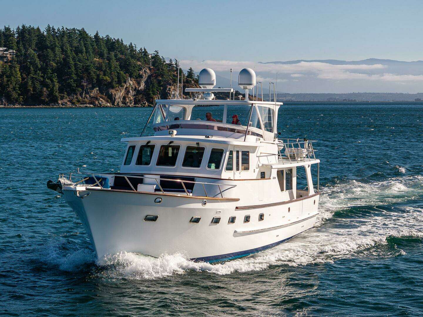 2007 56' DeFever photo