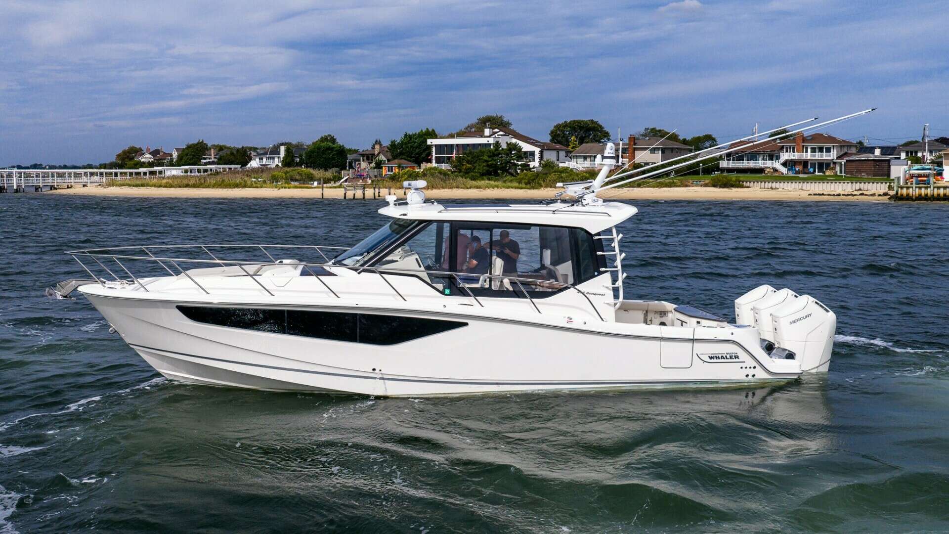 2024 40' Boston Whaler photo