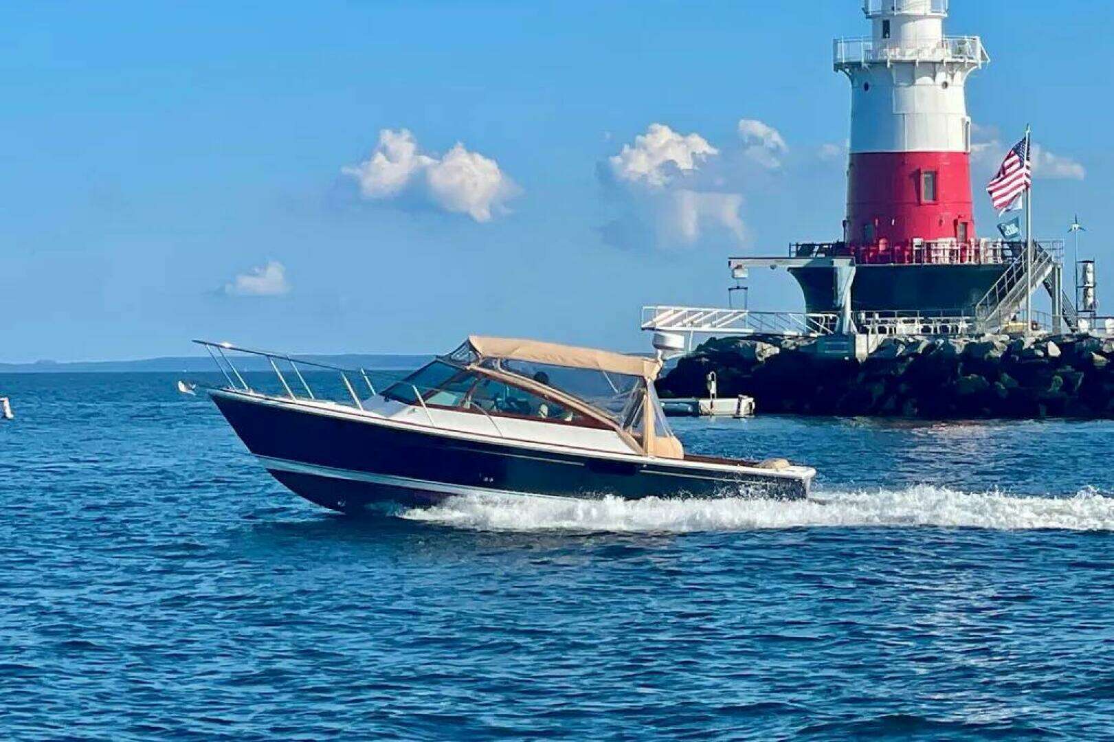 2009 29' Hunt Yachts photo