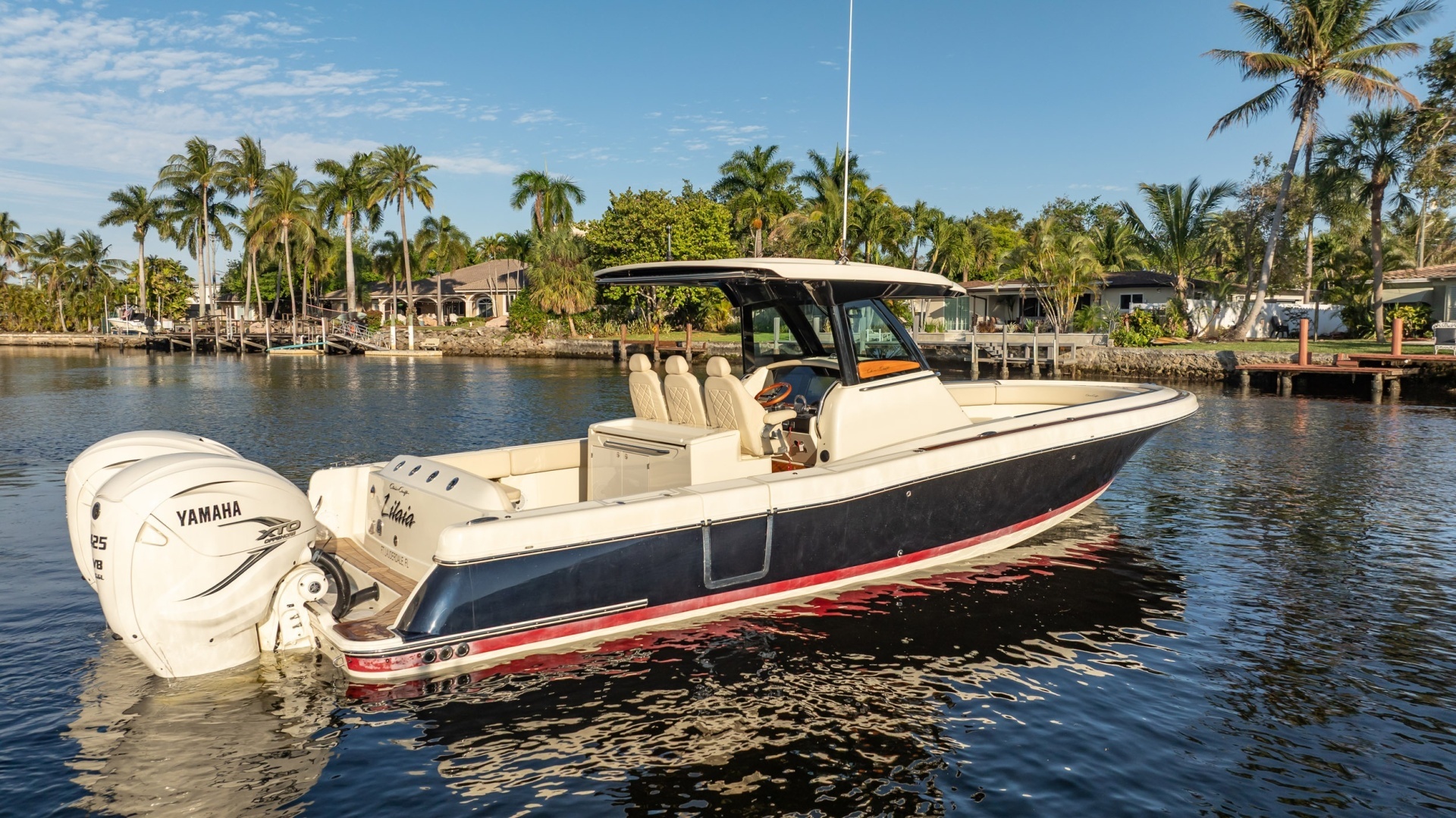 2020 34' Chris-Craft photo