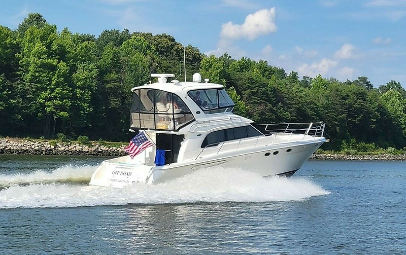 2003 48' Sea Ray photo