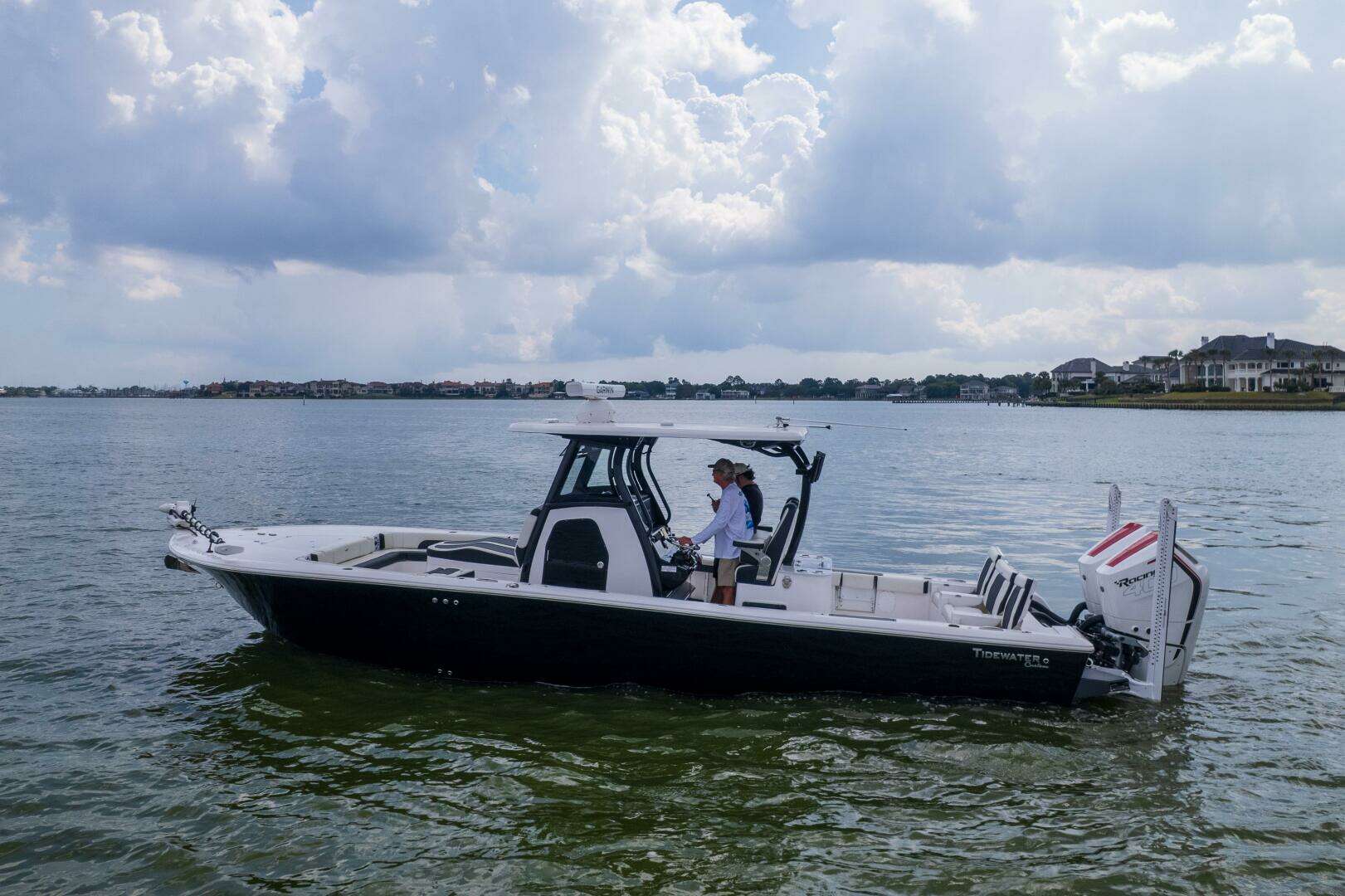 2024 31' Tidewater photo