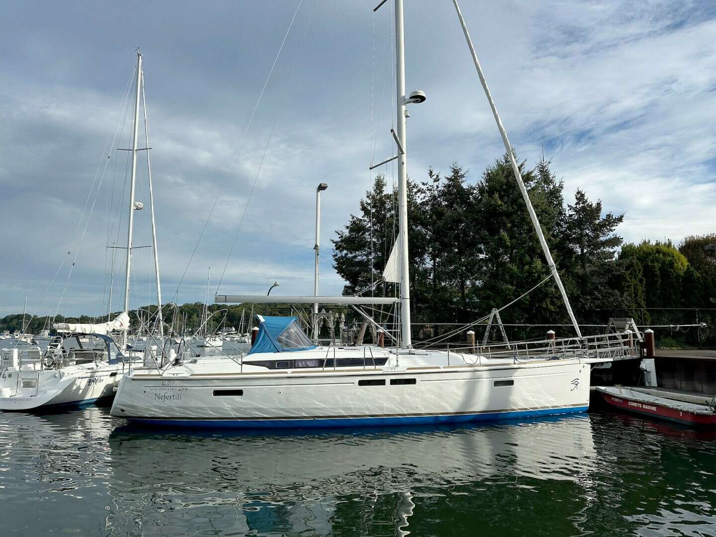 2018 47' Jeanneau photo