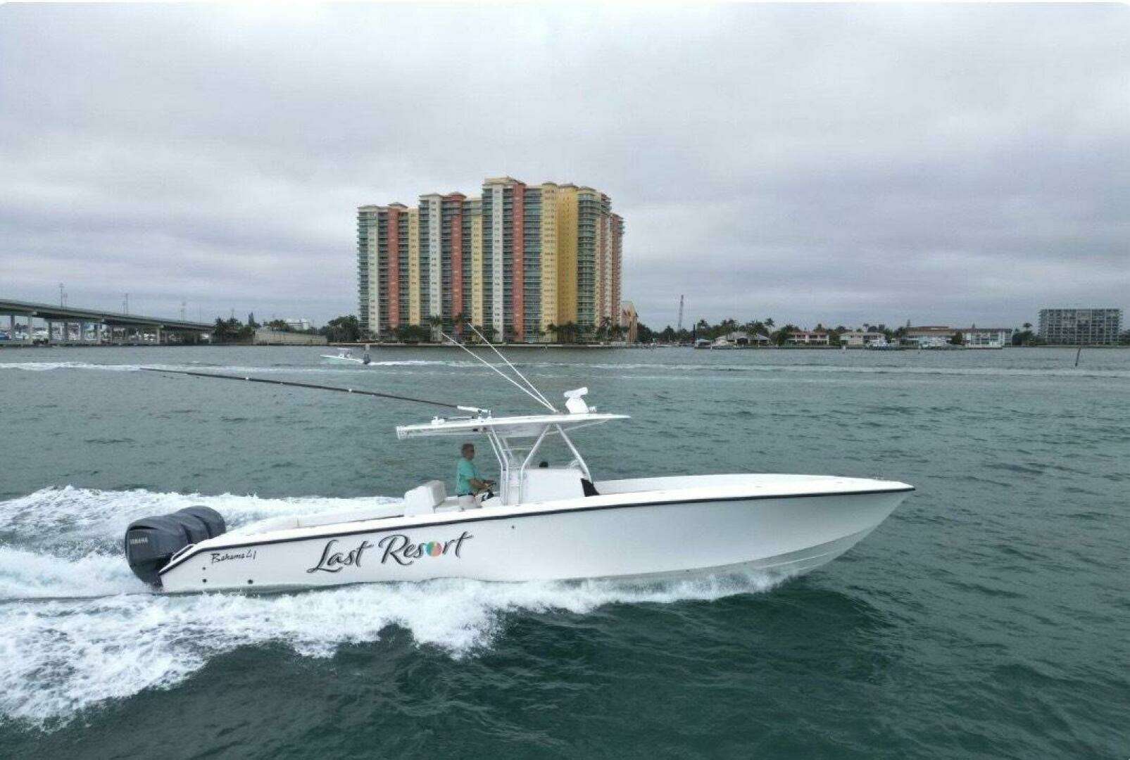 2013 41' Bahama photo
