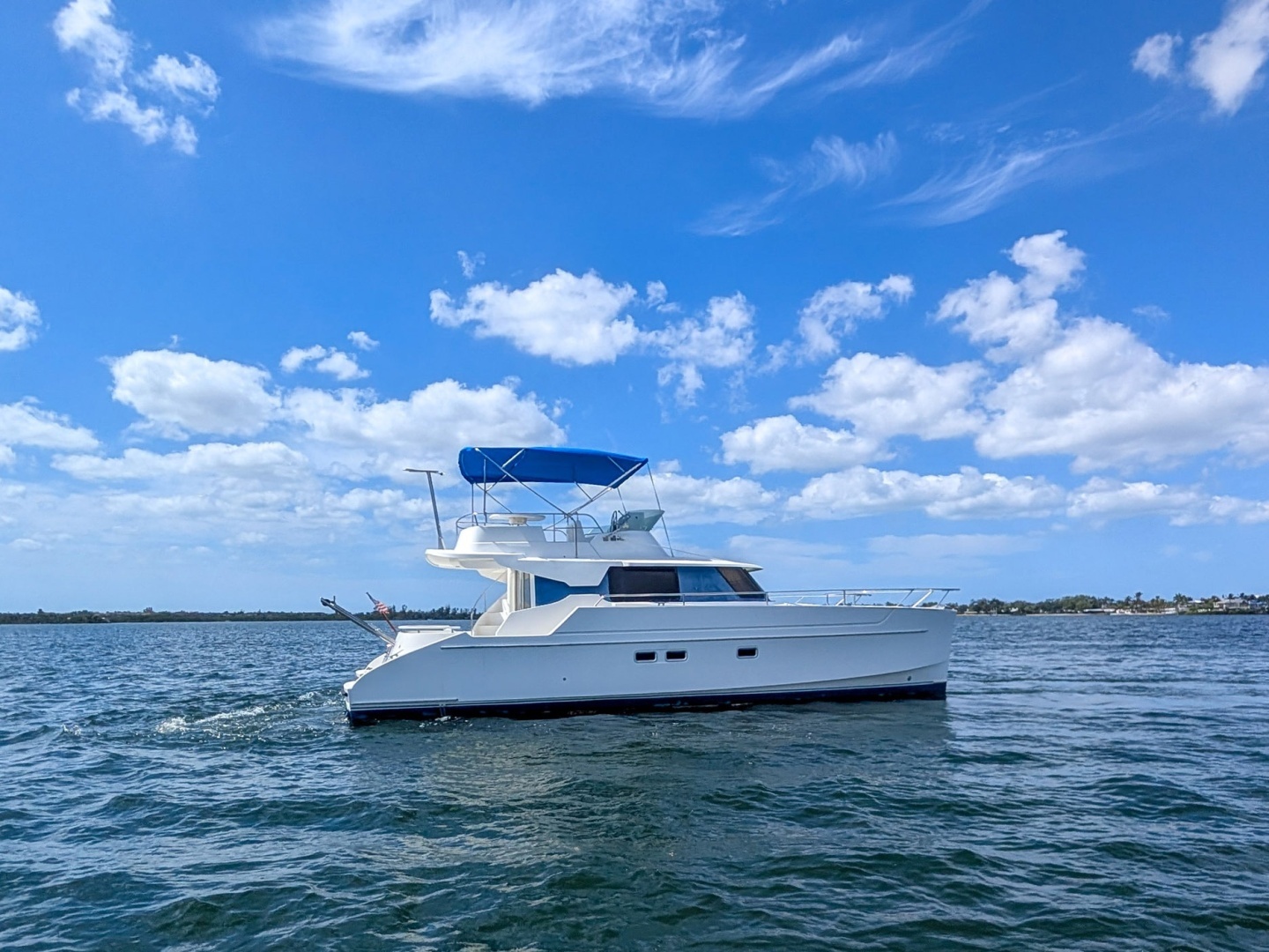 2003 37' Fountaine Pajot photo