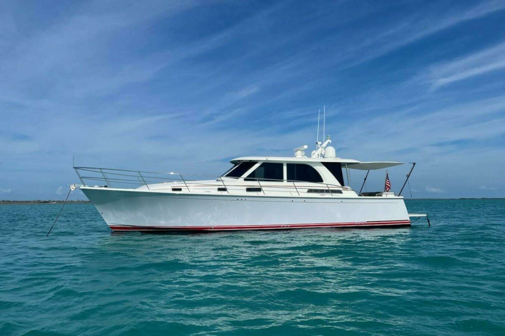2021 45' Sabre photo