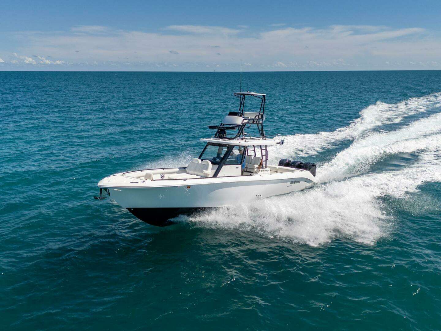 2025 37' Everglades photo