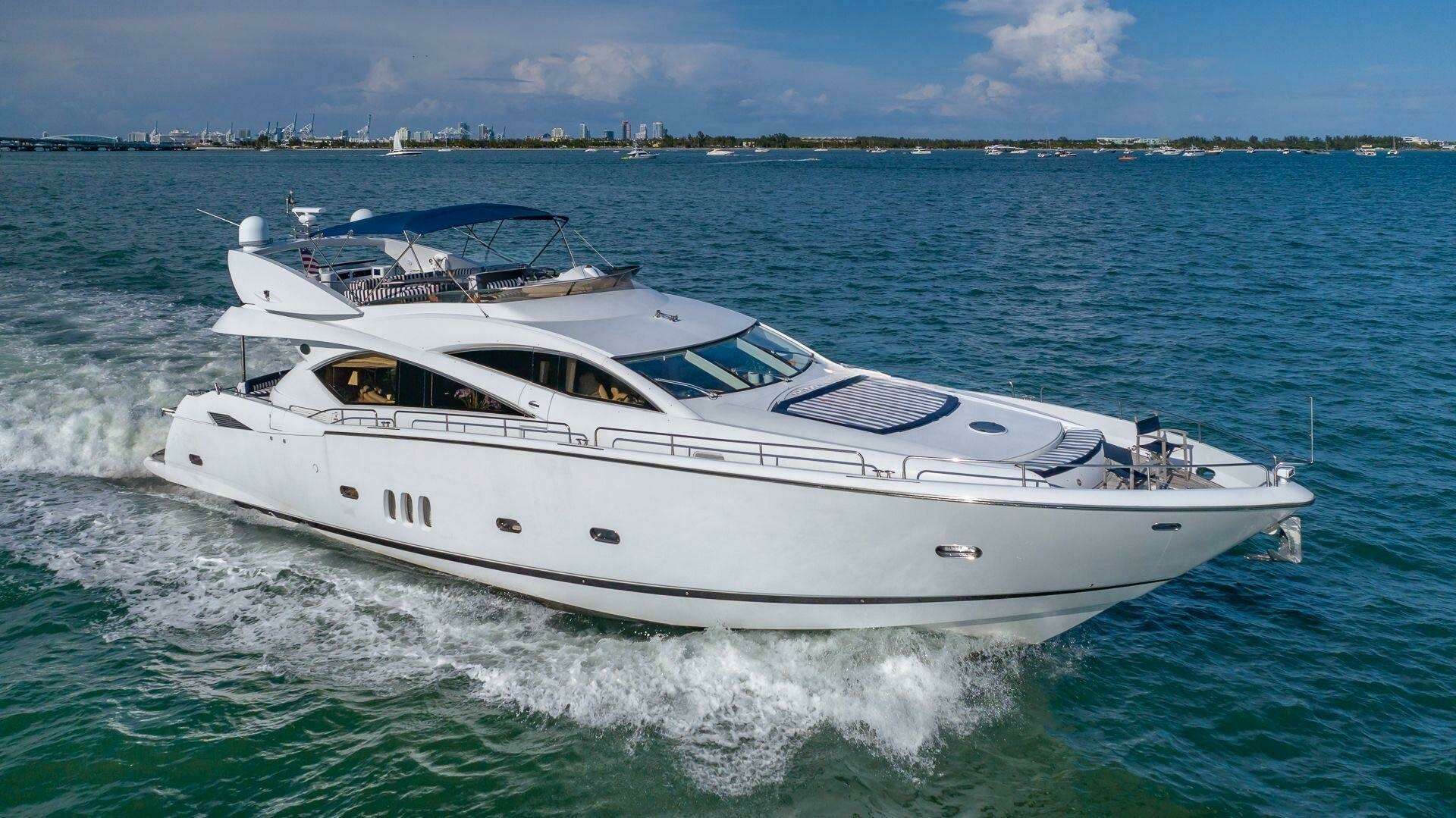 2003 82' Sunseeker photo