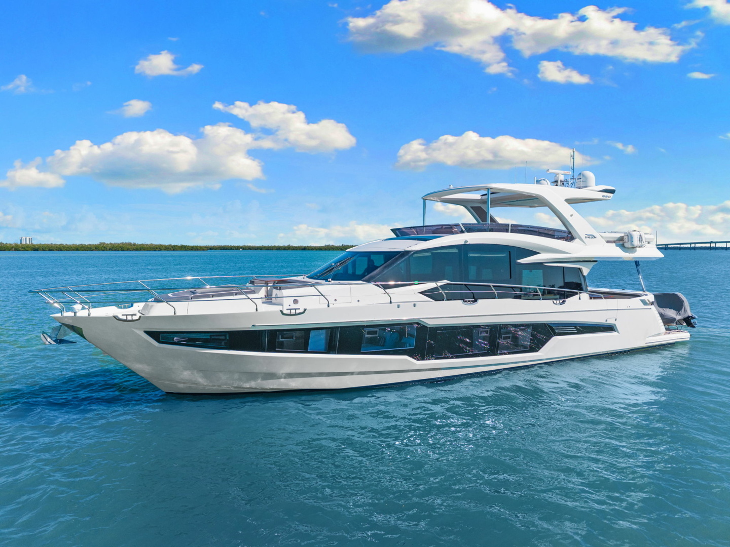 2020 72' Galeon photo