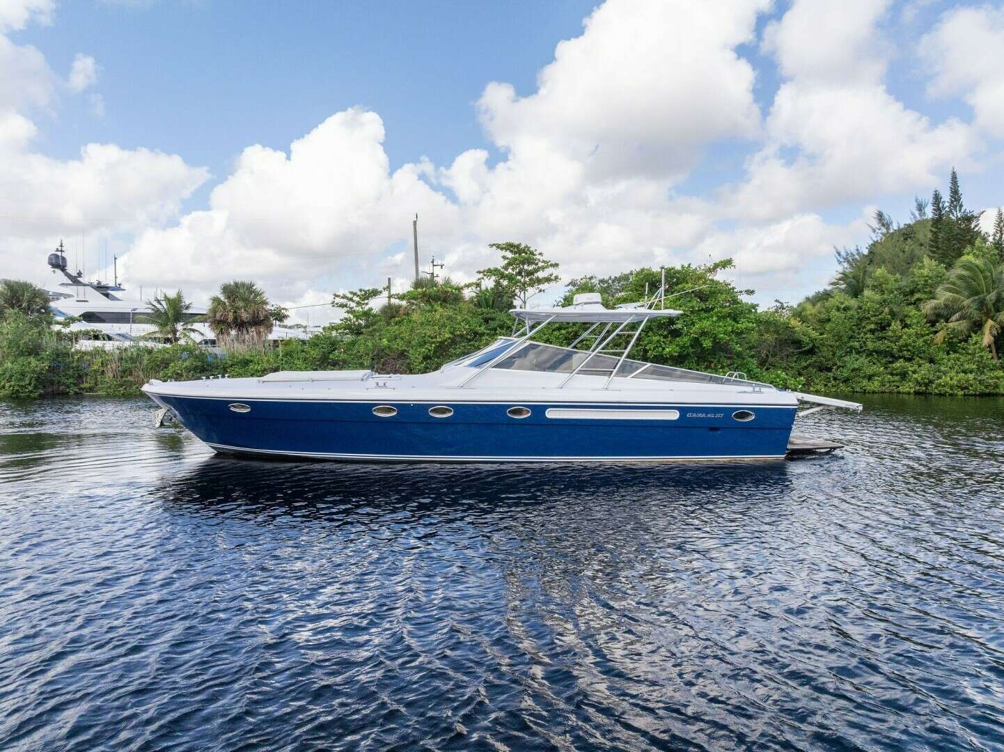 1995 46' Itama photo