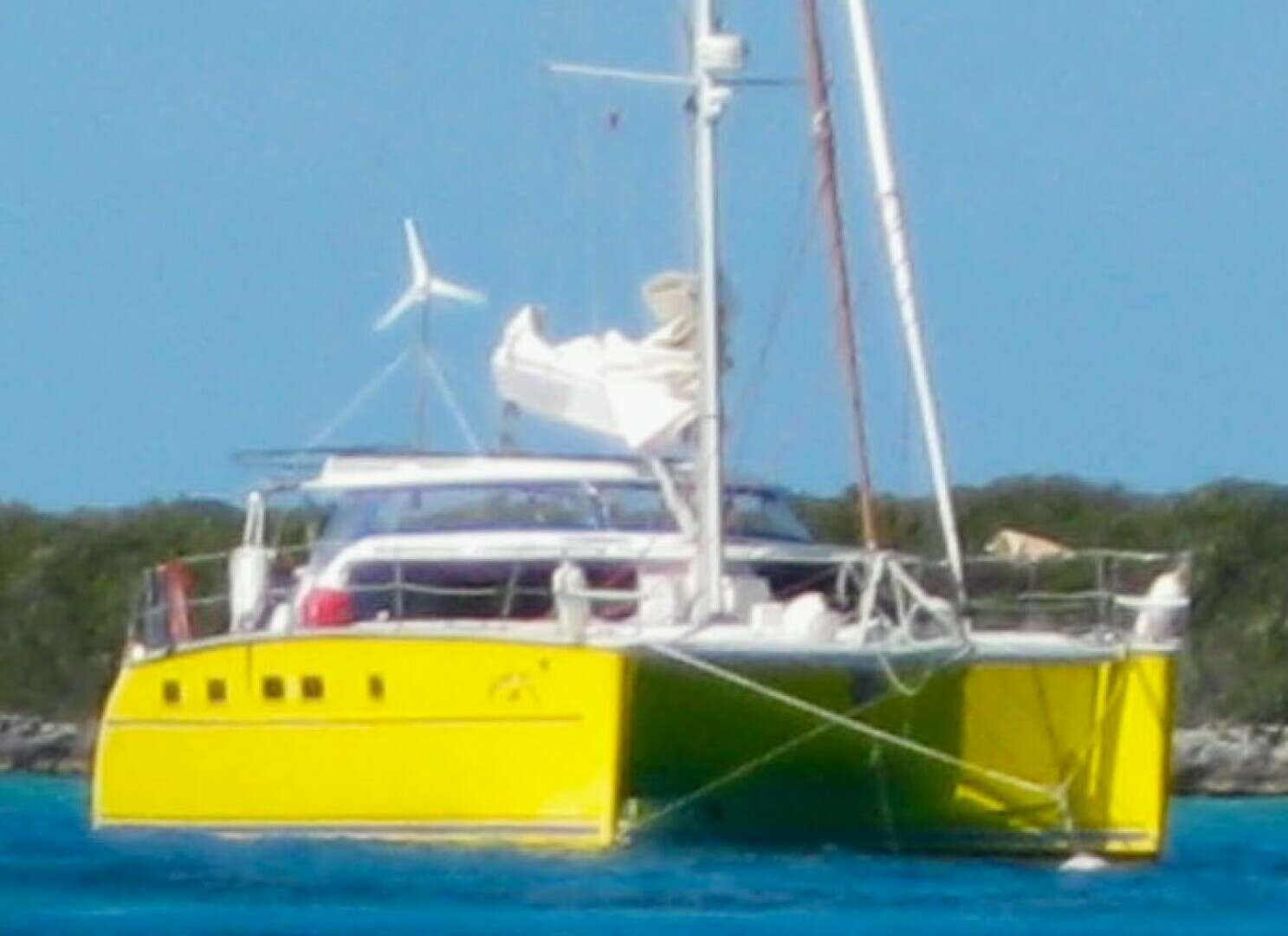 2006 44' PDQ photo