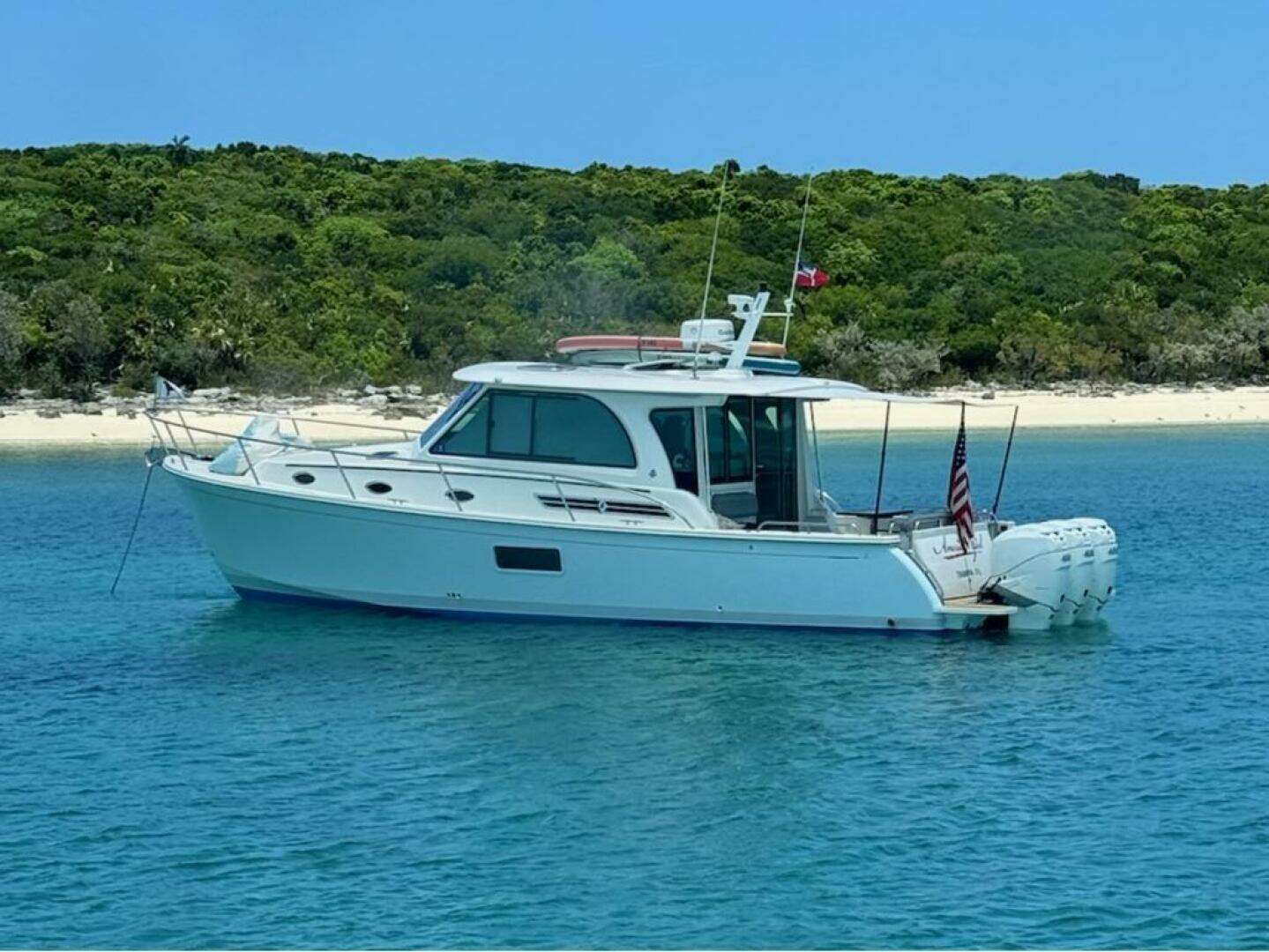 2021 39' Back Cove photo