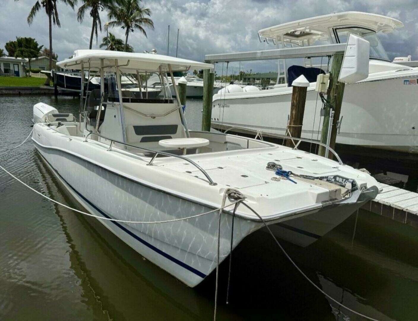 2023 30' Garnet Offshore photo