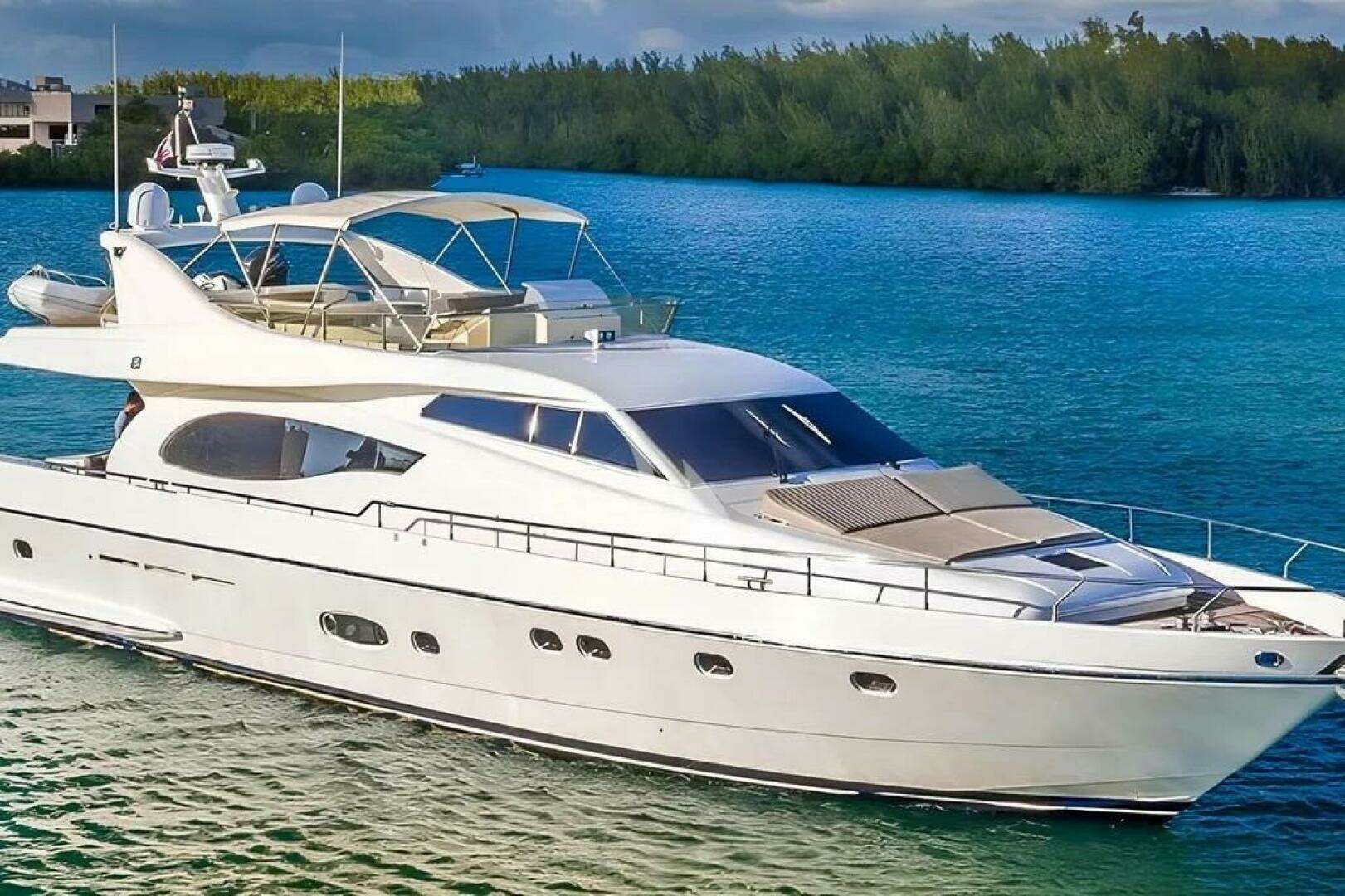 2002 72' Ferretti Yachts photo