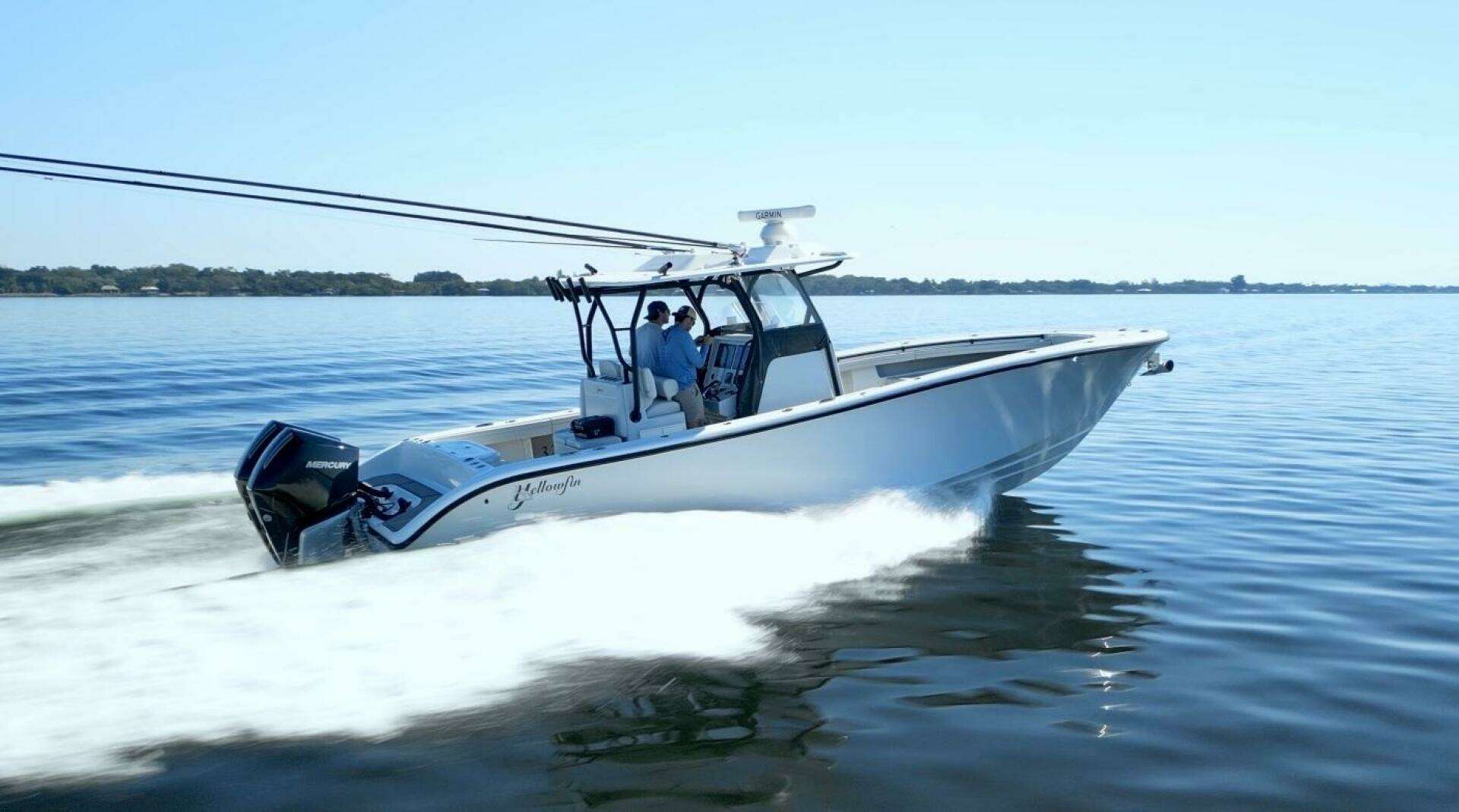 2023 32' Yellowfin photo