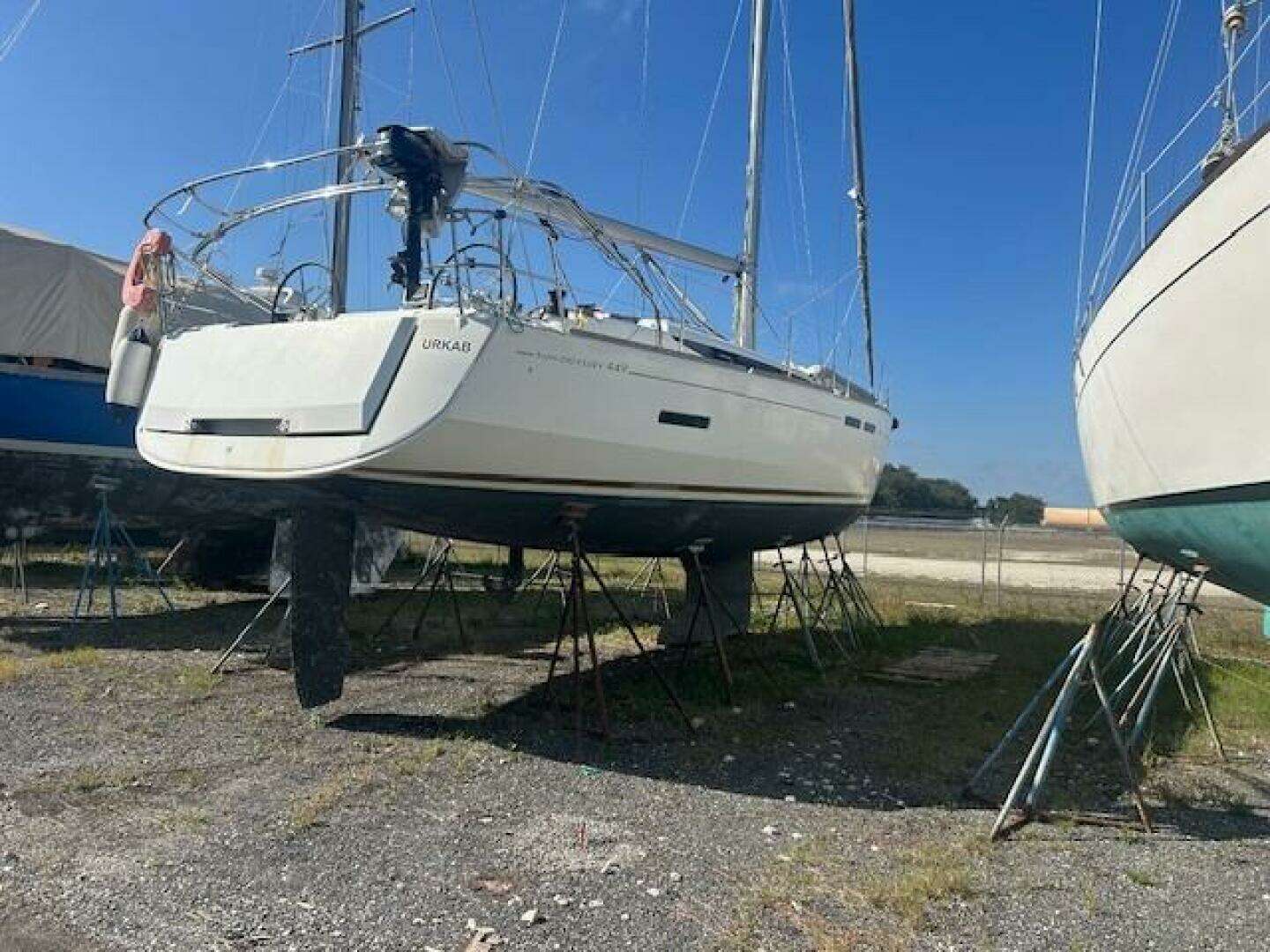 2018 45' Jeanneau photo