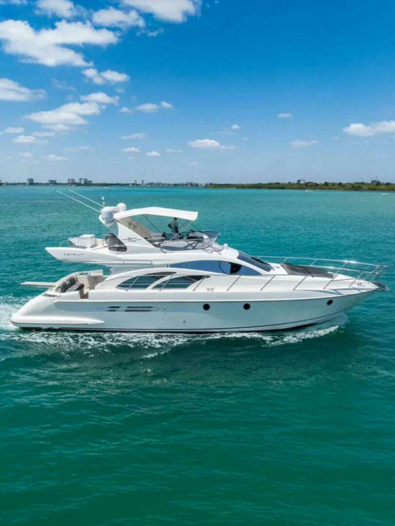 2008 50' Azimut photo