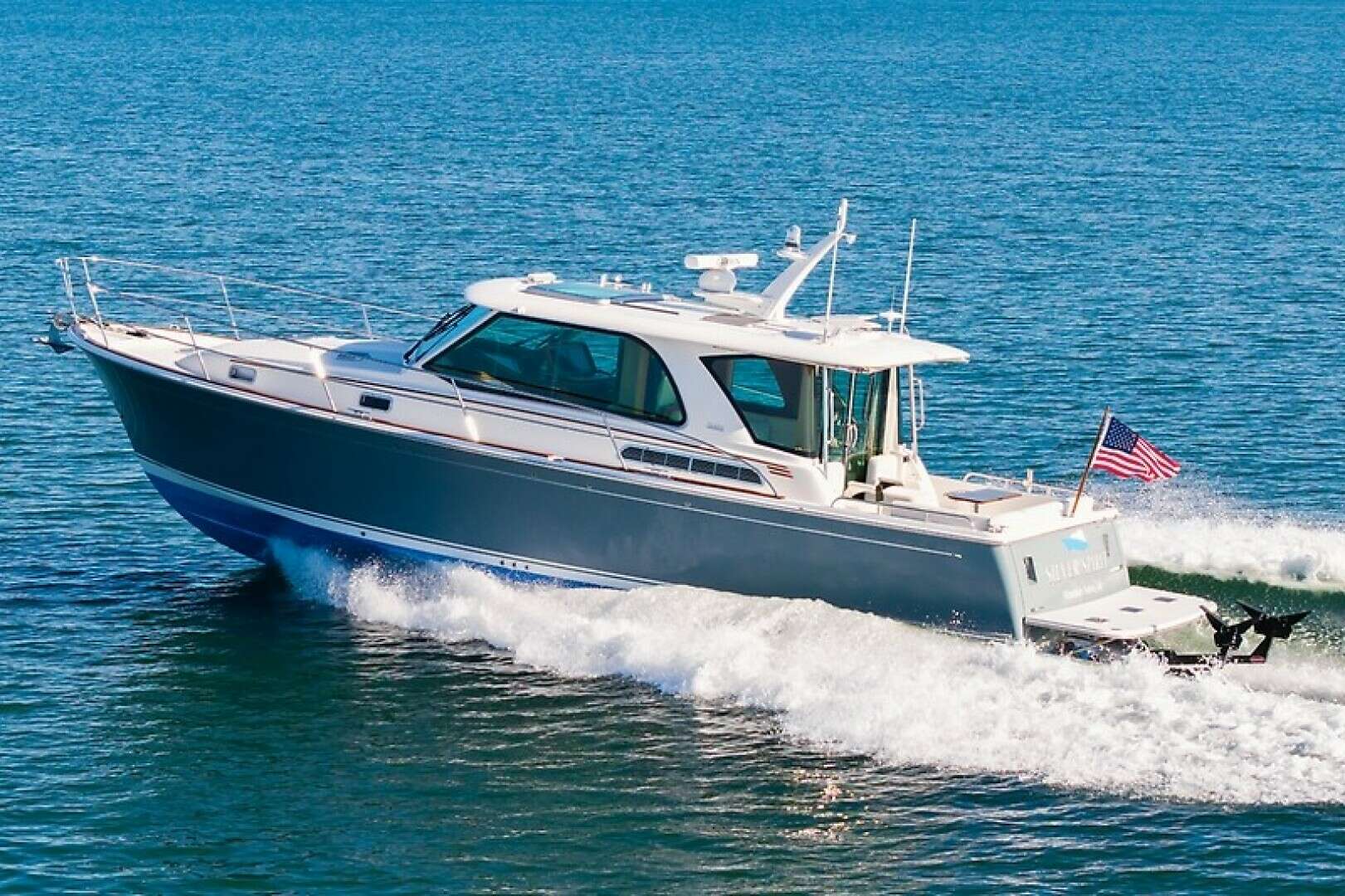 2024 43' Sabre photo