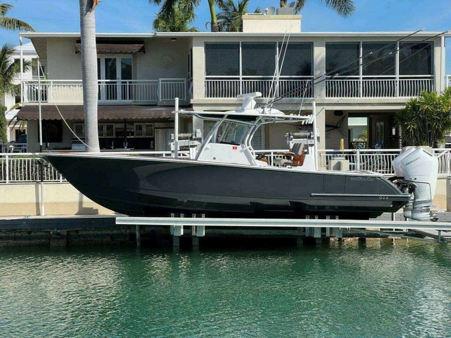 2016 33' Valhalla Boatworks photo