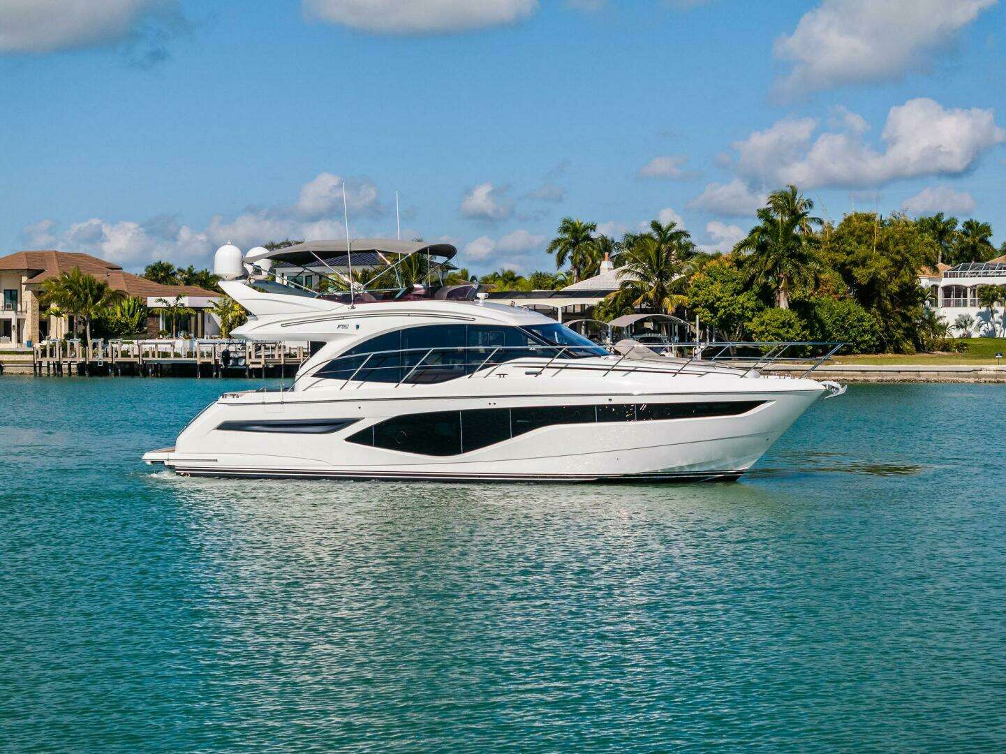 2023 50' Princess photo