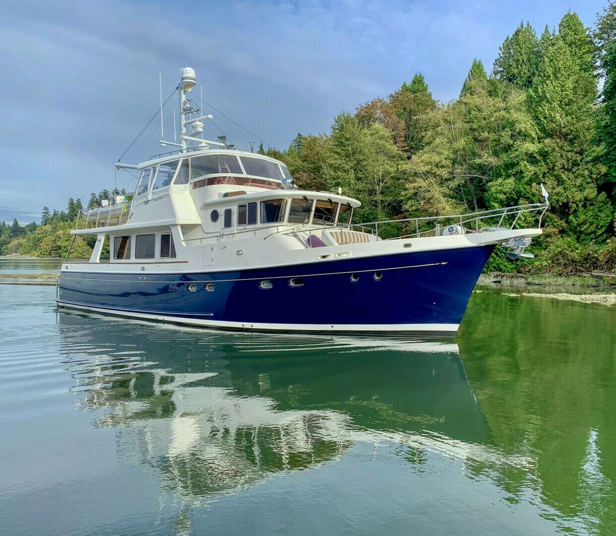 2006 57' Selene photo