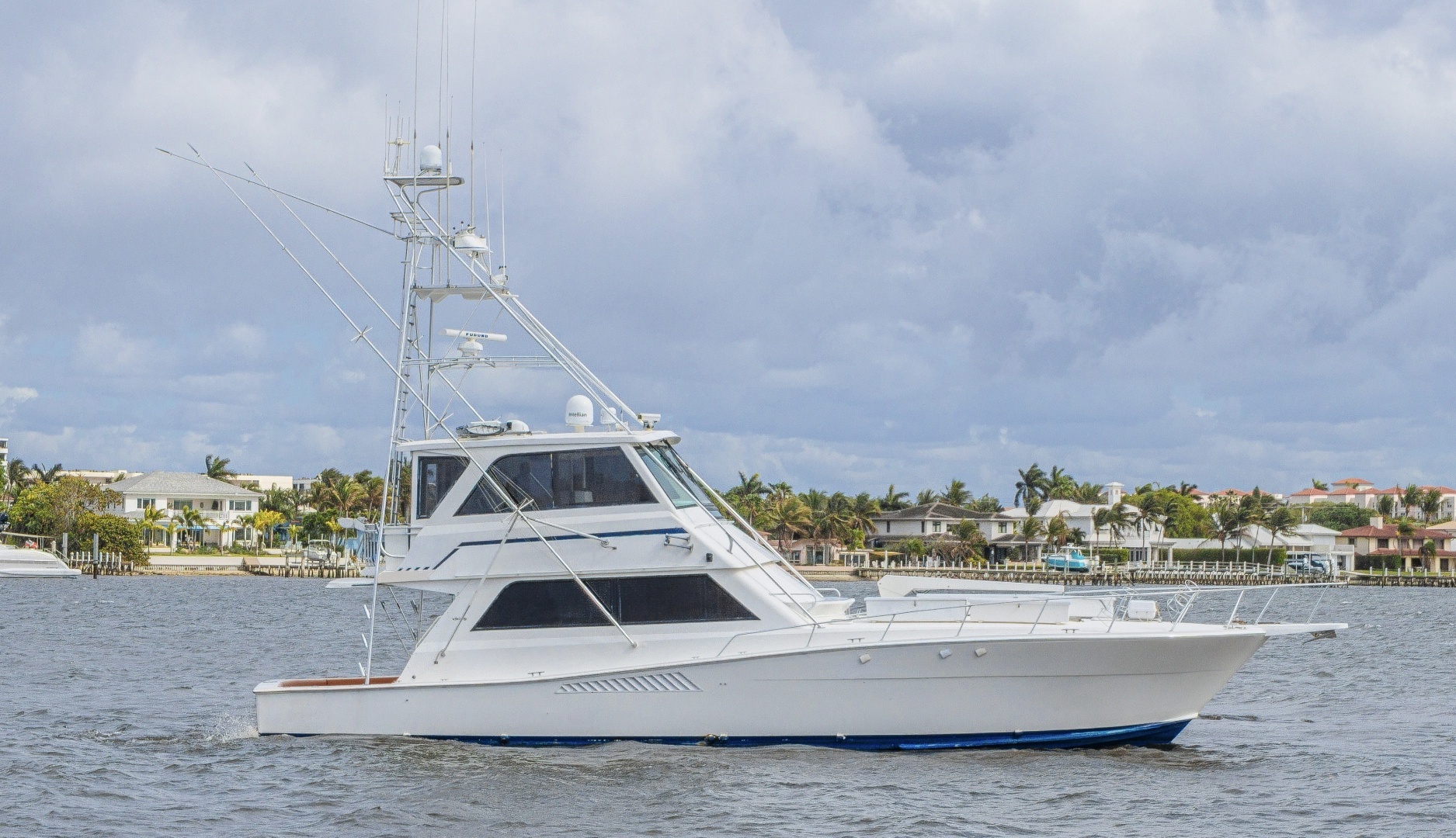 1995 58' Viking photo