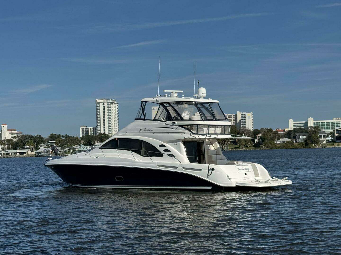 2007 58' Sea Ray photo