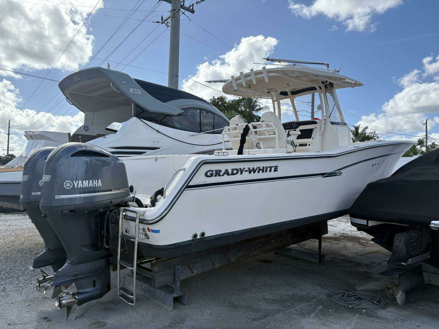 2018 31' Grady-White photo