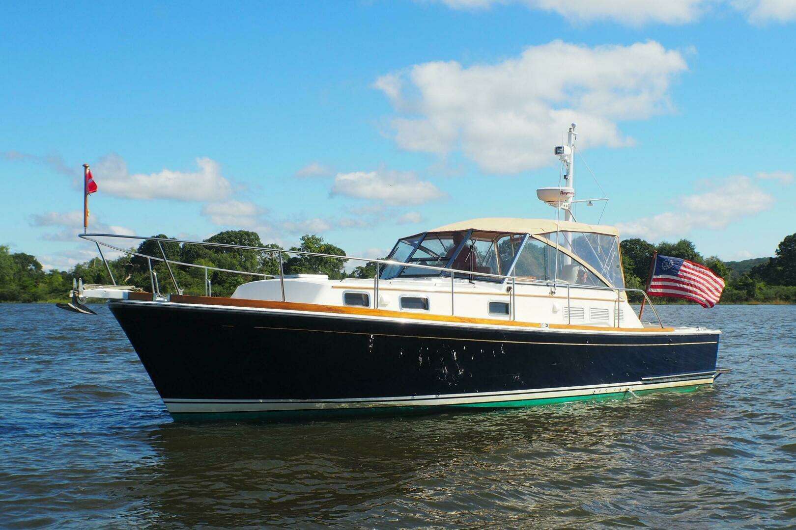 1995 38' Grand Banks photo