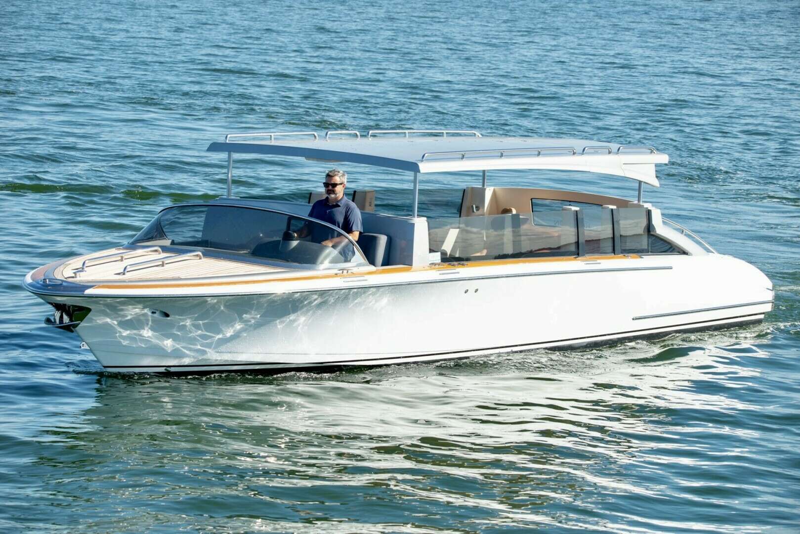 2016 34' Hodgdon Yachts photo