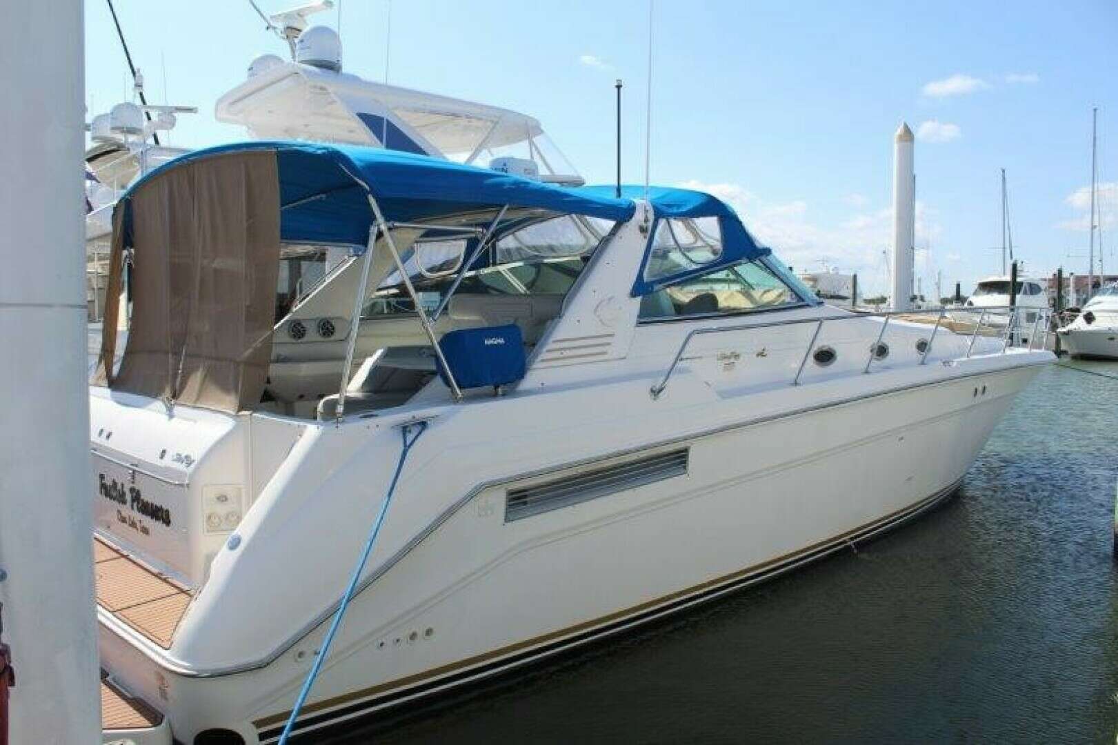 1996 50' Sea Ray photo