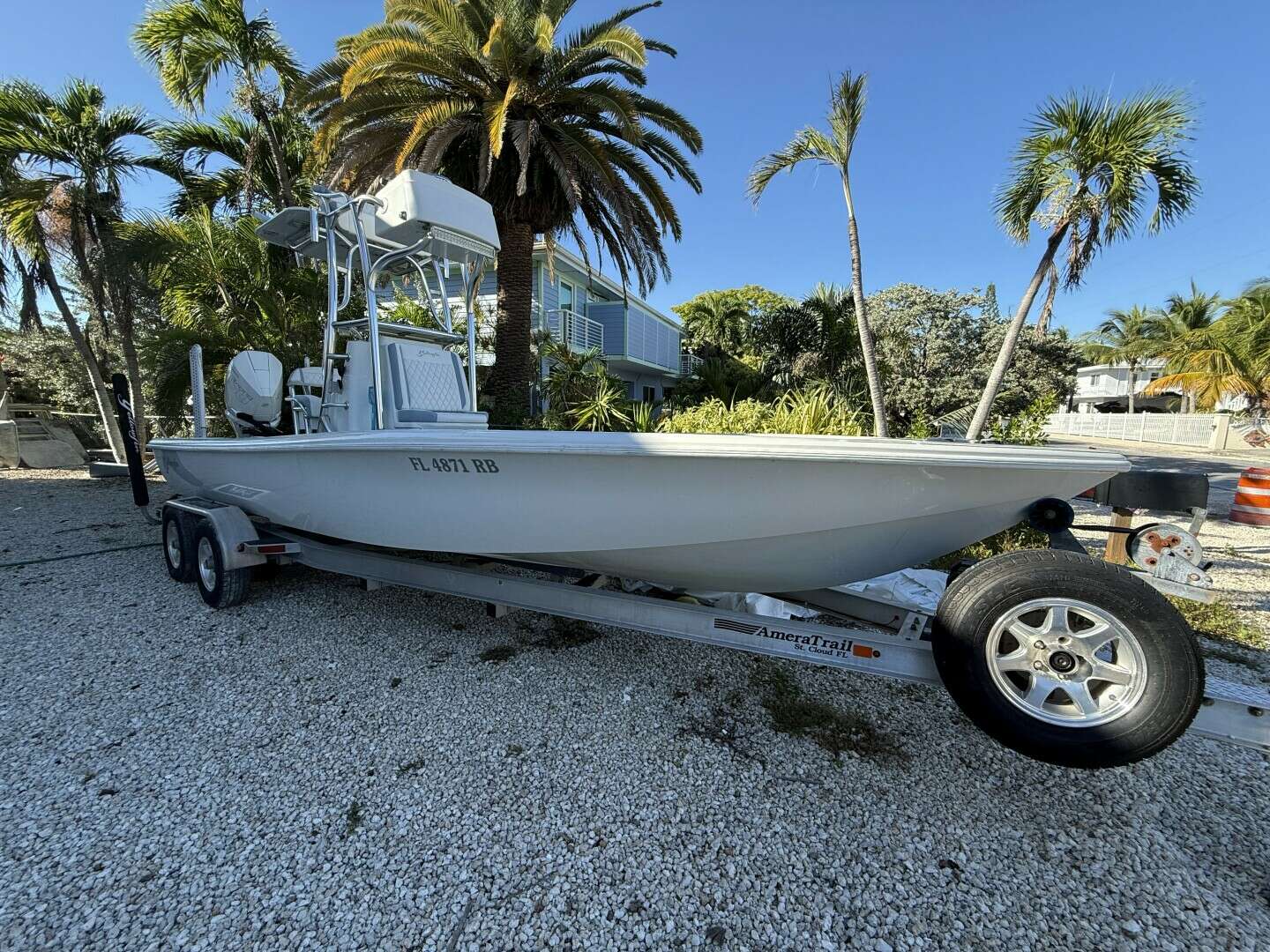 2016 24' Yellowfin photo