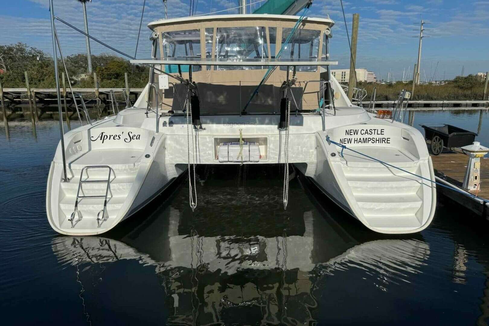 2012 38' Lagoon photo