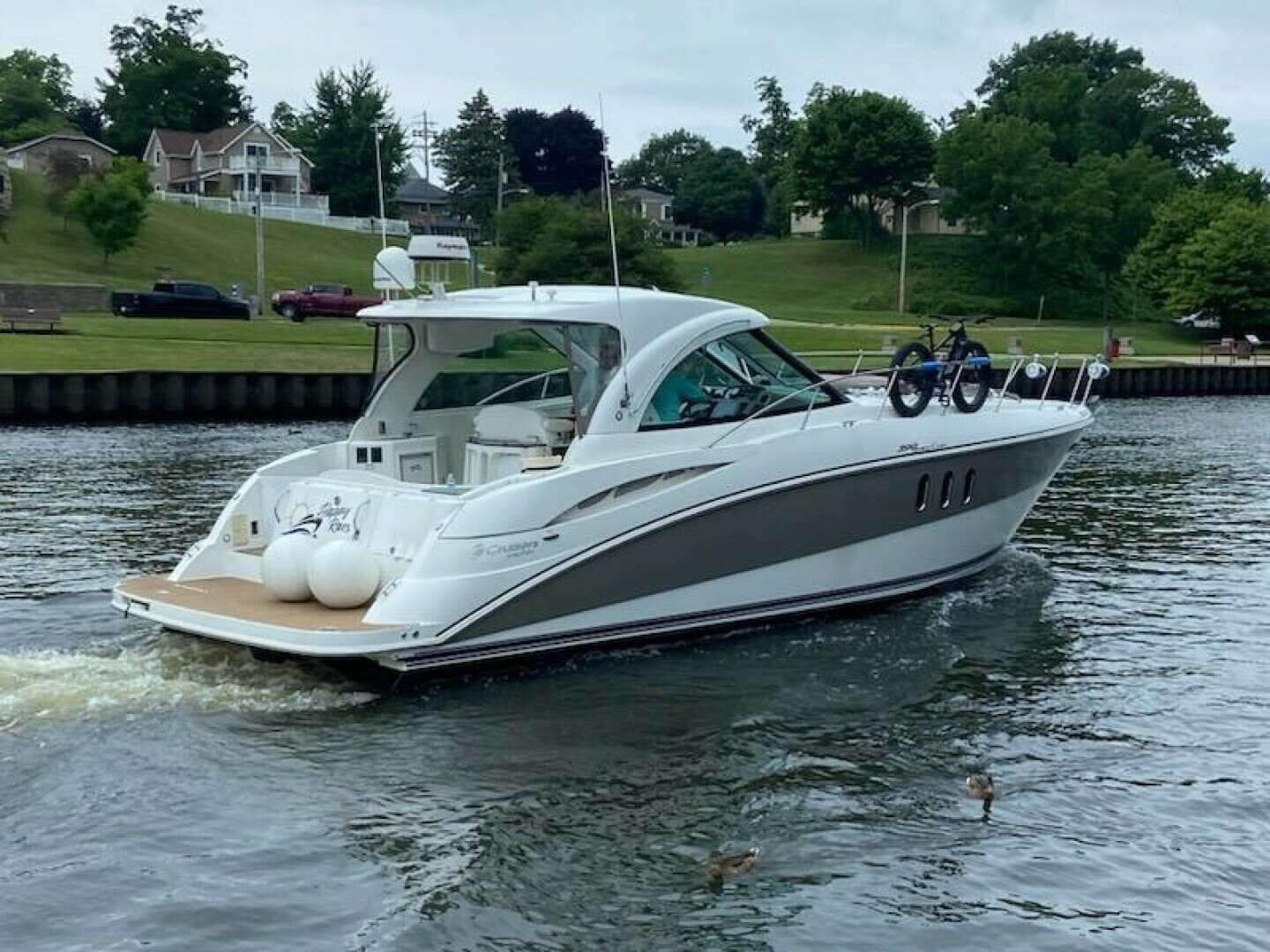 2008 39' Cruisers Yachts photo