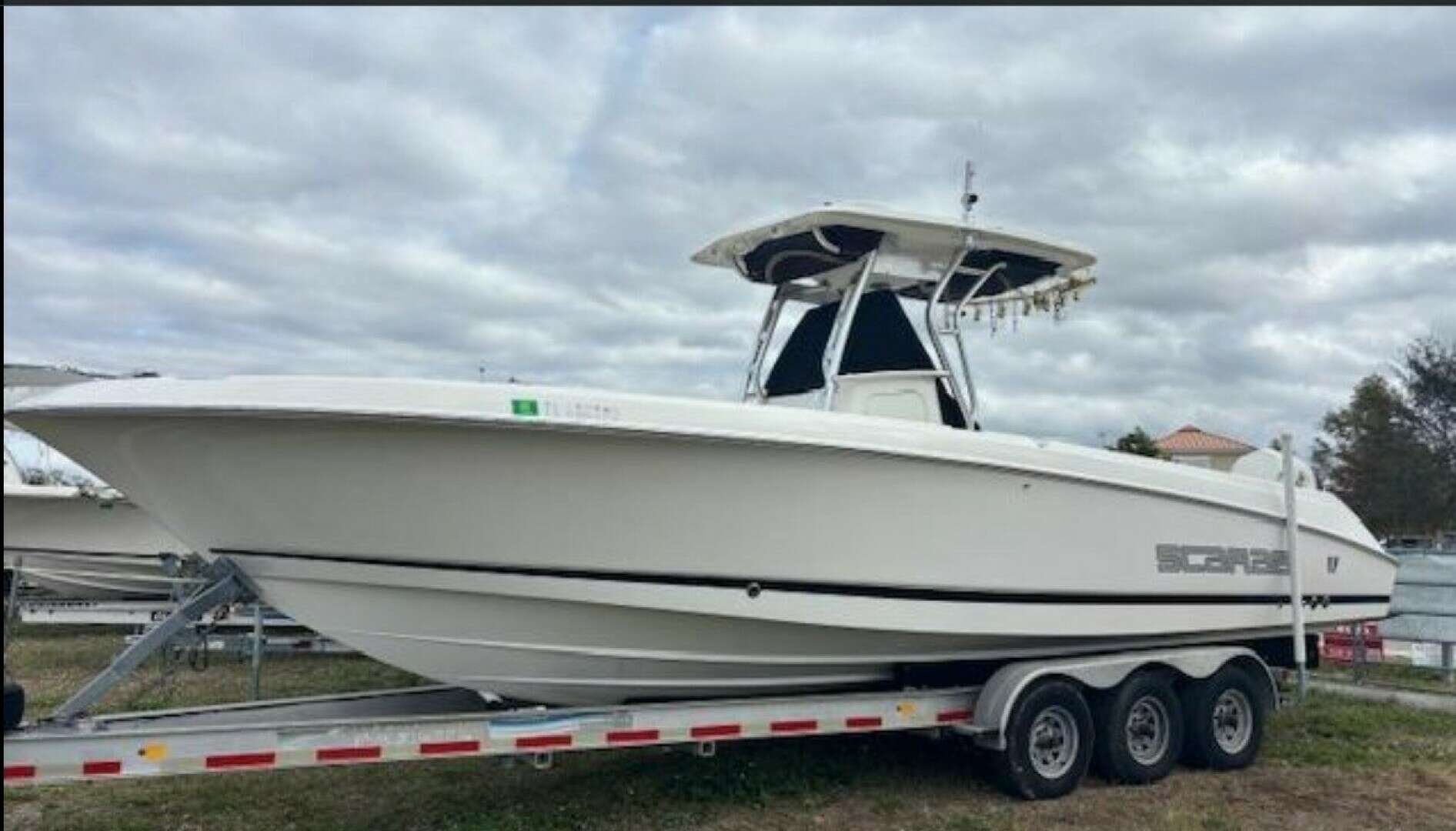 2013 30' Center Console photo