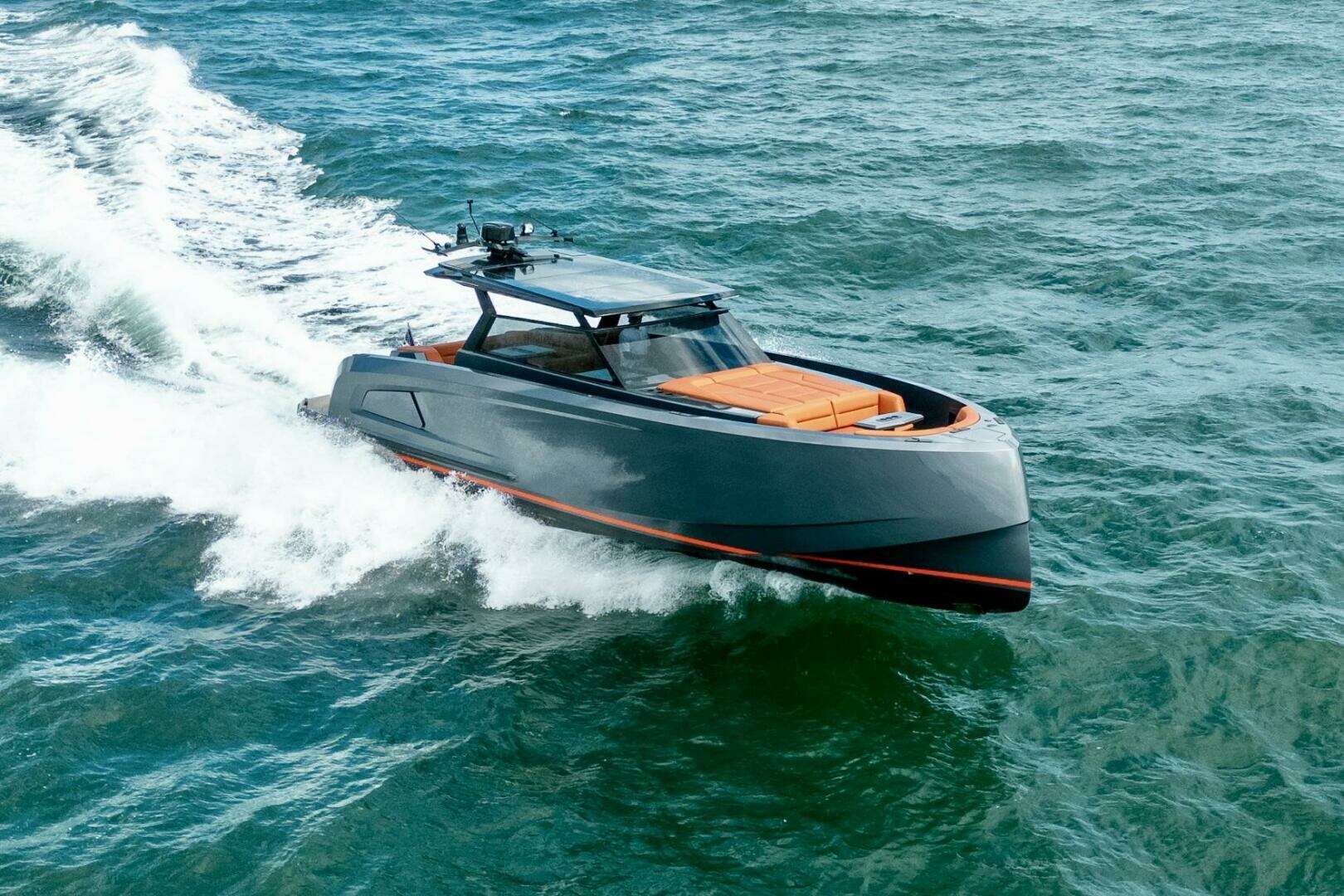 2022 45' Vanquish Yachts photo